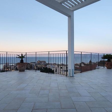 Апартаменты Palazzo Del Golfo Penthouse Кастелламмаре-дель-Голфо Экстерьер фото