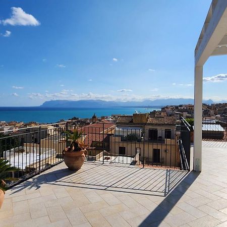 Апартаменты Palazzo Del Golfo Penthouse Кастелламмаре-дель-Голфо Экстерьер фото