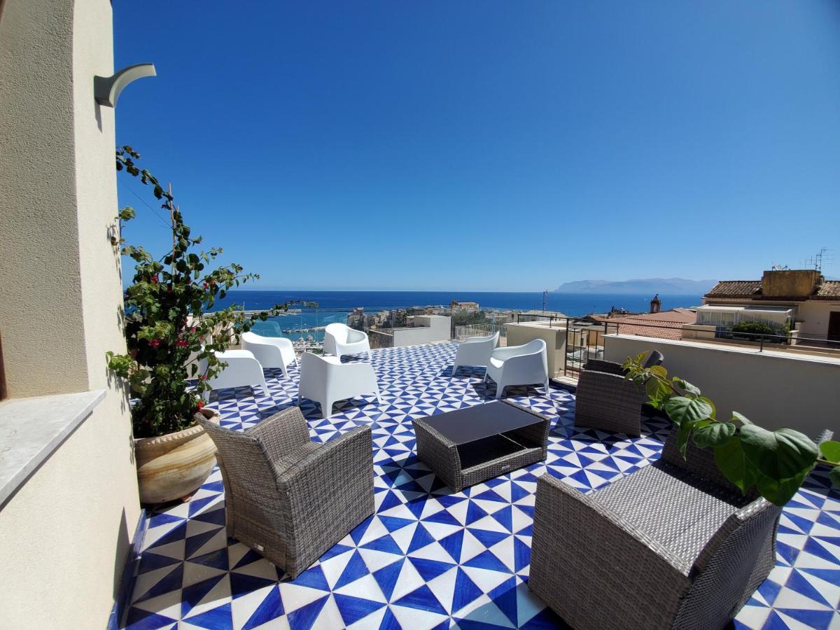 Апартаменты Palazzo Del Golfo Penthouse Кастелламмаре-дель-Голфо Экстерьер фото