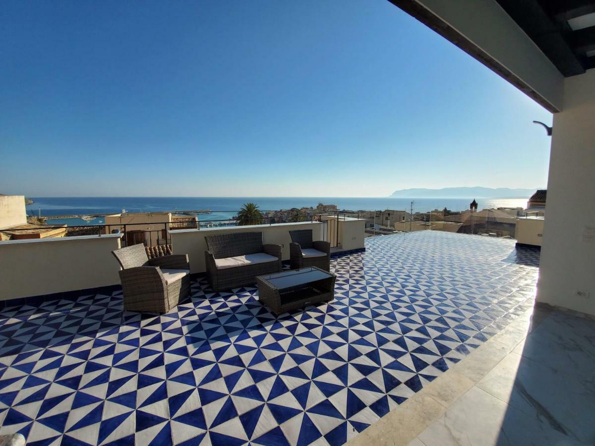 Апартаменты Palazzo Del Golfo Penthouse Кастелламмаре-дель-Голфо Экстерьер фото